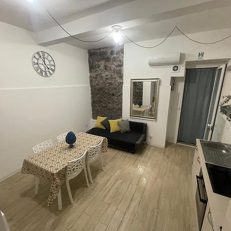Апартаменты Cortile Corsica 13 Катания Экстерьер фото