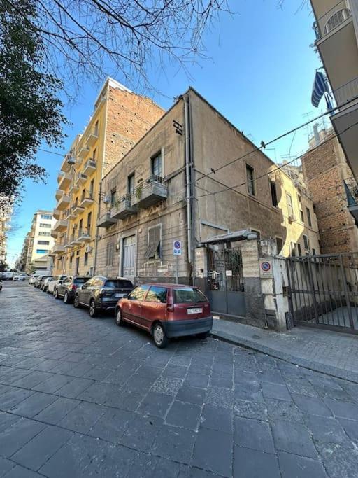 Апартаменты Cortile Corsica 13 Катания Экстерьер фото